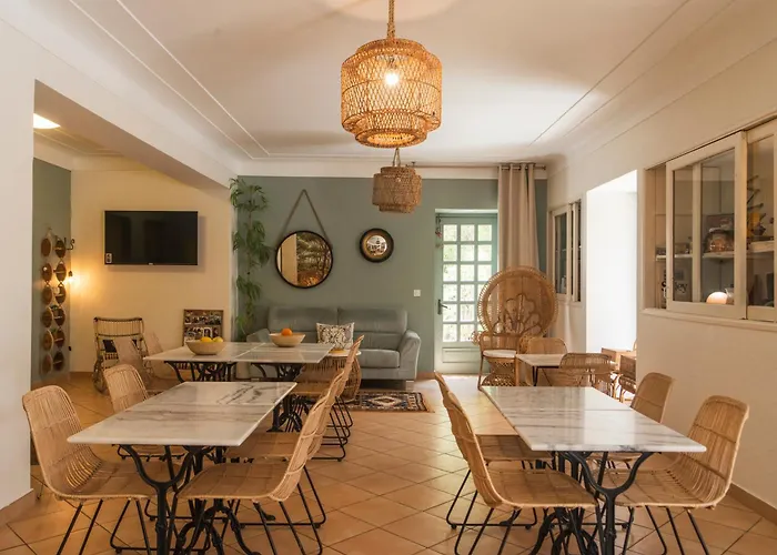 Casa Orfea מלון 2*