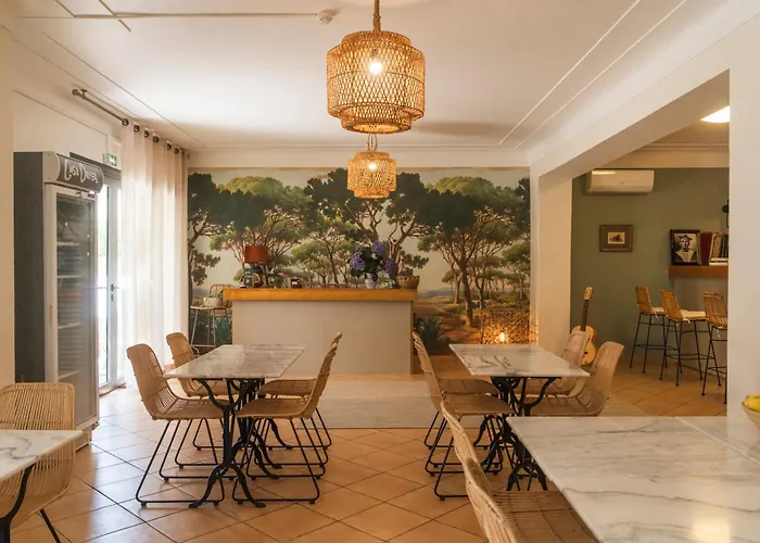 Casa Orfea 2* 阿尔加约拉